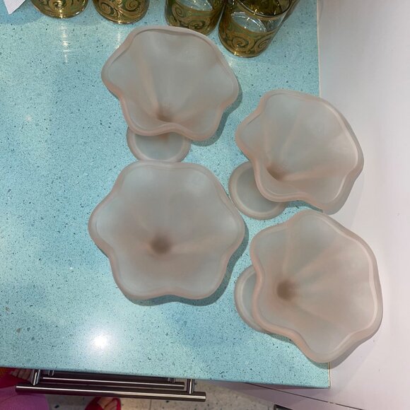 Fidenza Primavera Vintage Cups Pink Satin Frosted Dessert Set of 4 Italy - Picture 2 of 6